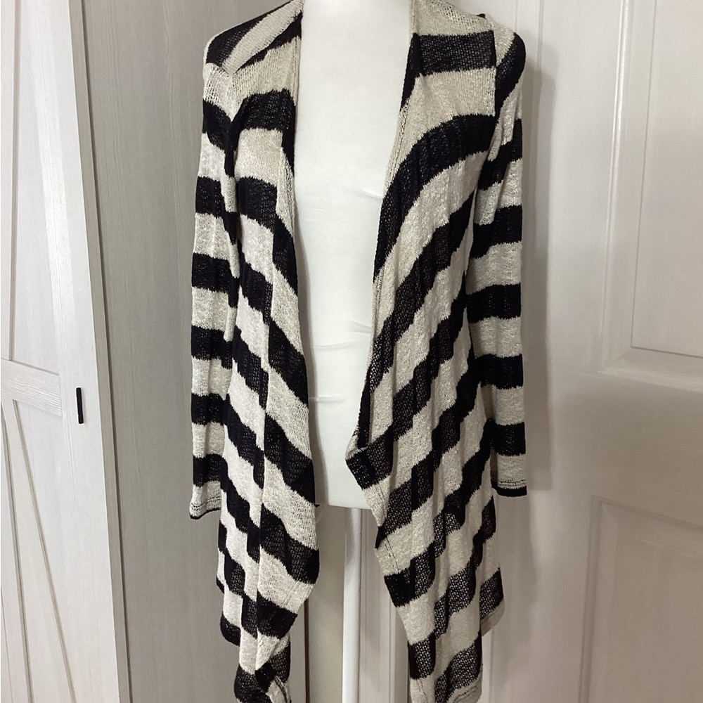 h.i.p. Black / Crème Striped Open front Cardigan Sweater Sz S